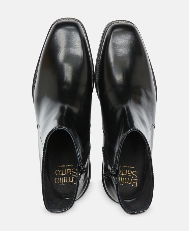 Chelsea Boots