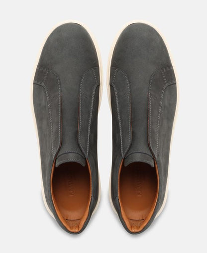 Slip-on Sneaker