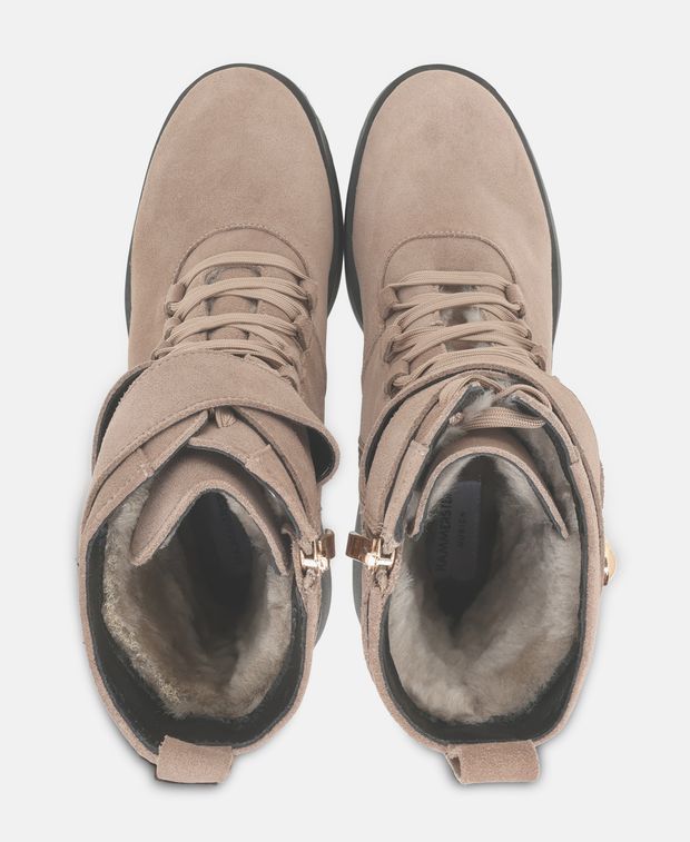 Schnürstiefeletten