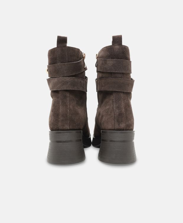 Schnürstiefeletten