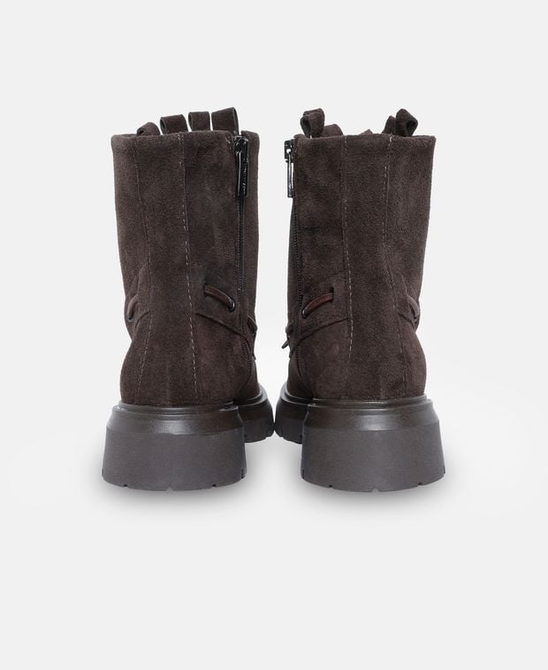 Schnürstiefeletten
