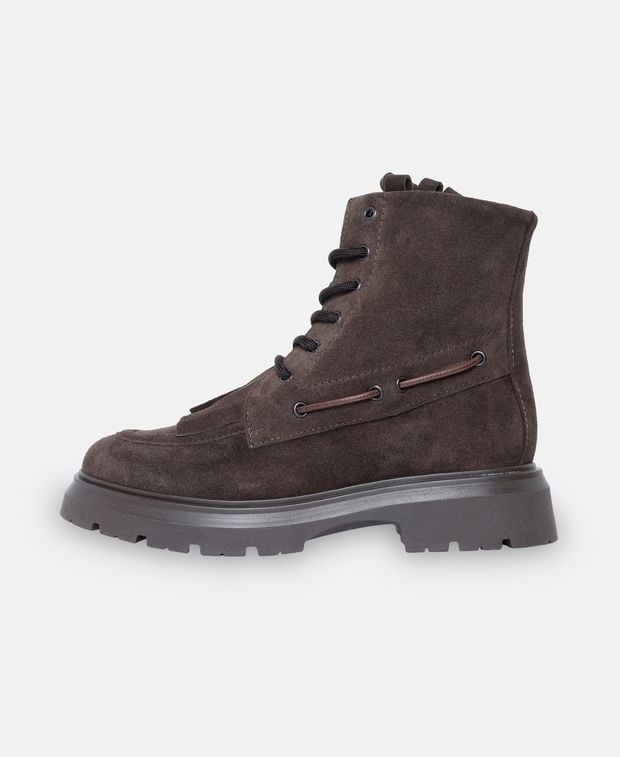 Schnürstiefeletten