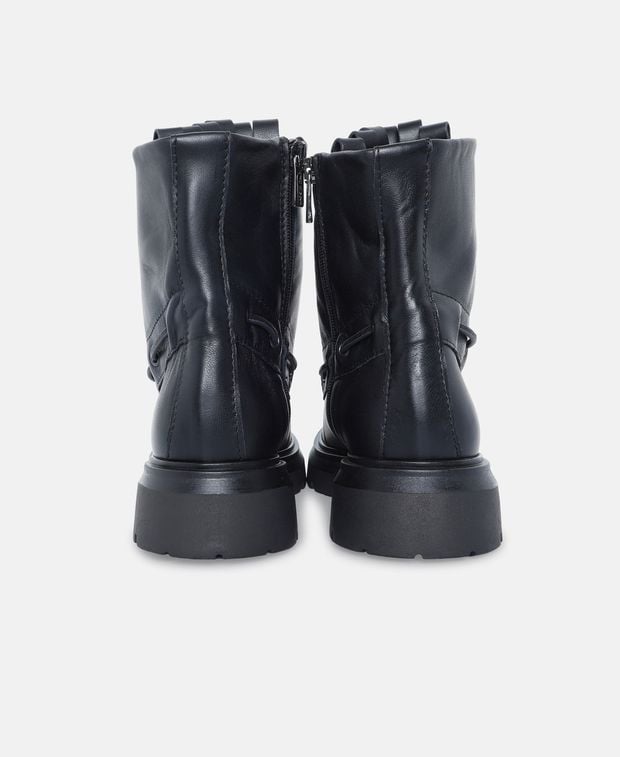 Schnürboots