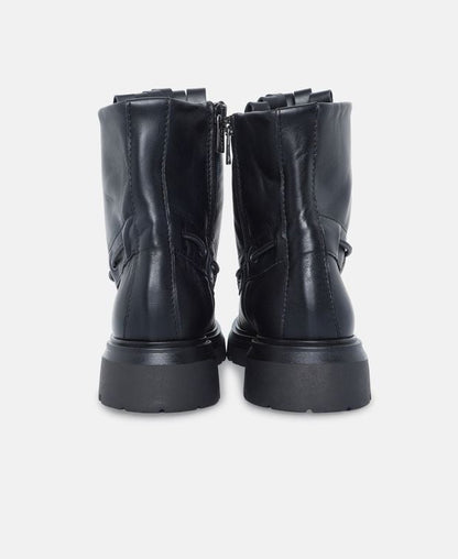 Schnürboots