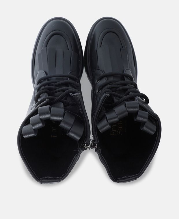 Schnürboots