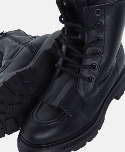 Schnürboots