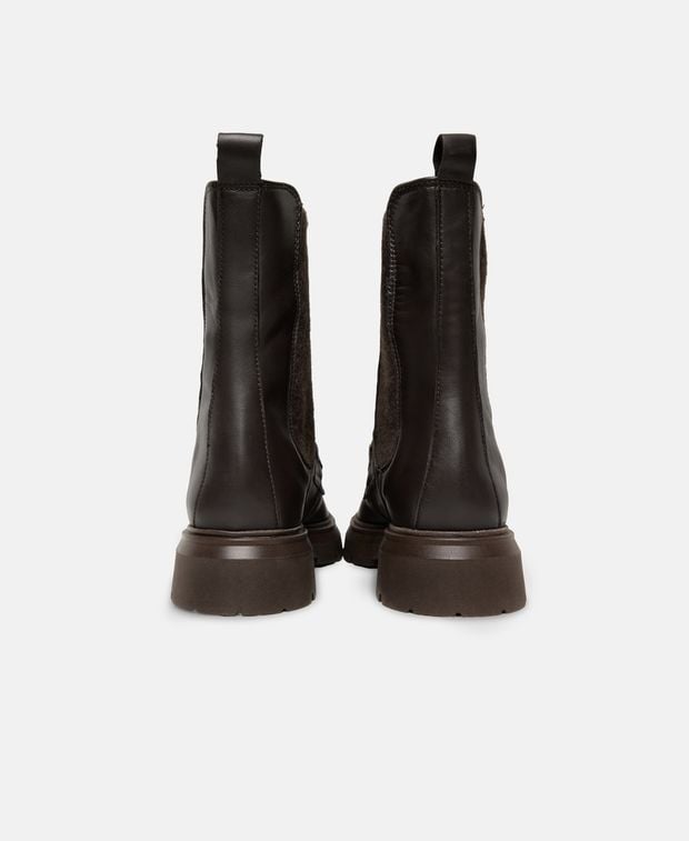 Chelsea Boots