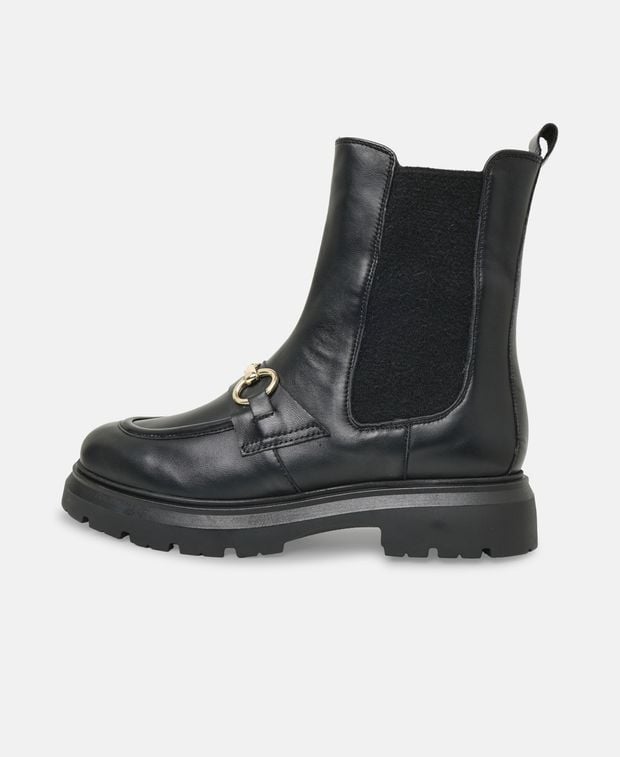 Chelsea Boots