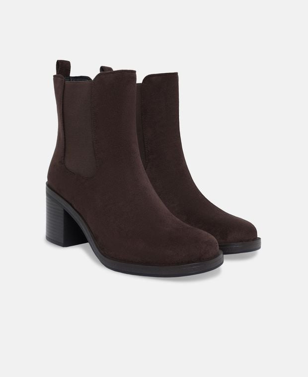 Chelsea Boots