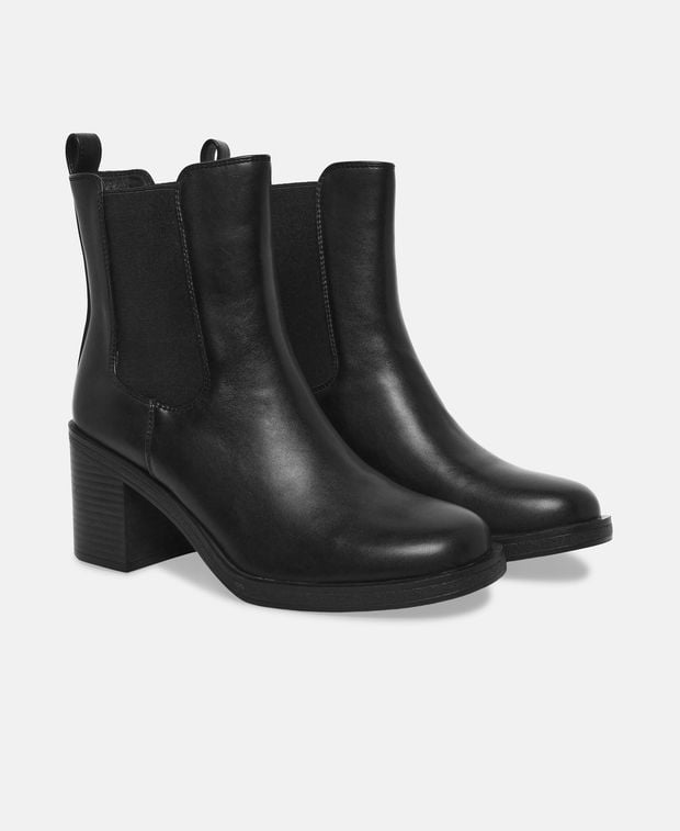 Chelsea Boots