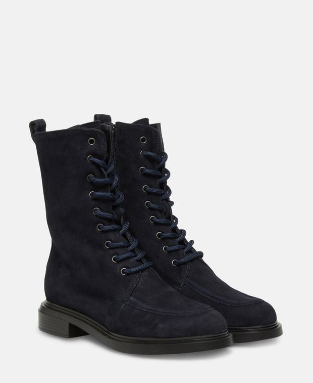 Schnürstiefeletten