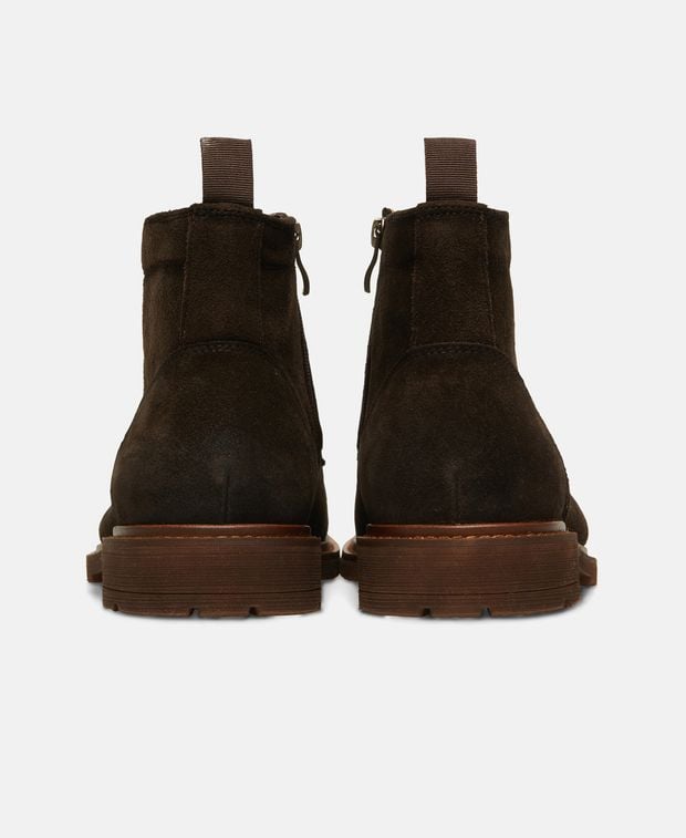 Schnürstiefeletten