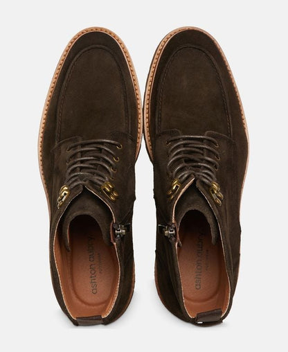 Schnürstiefeletten