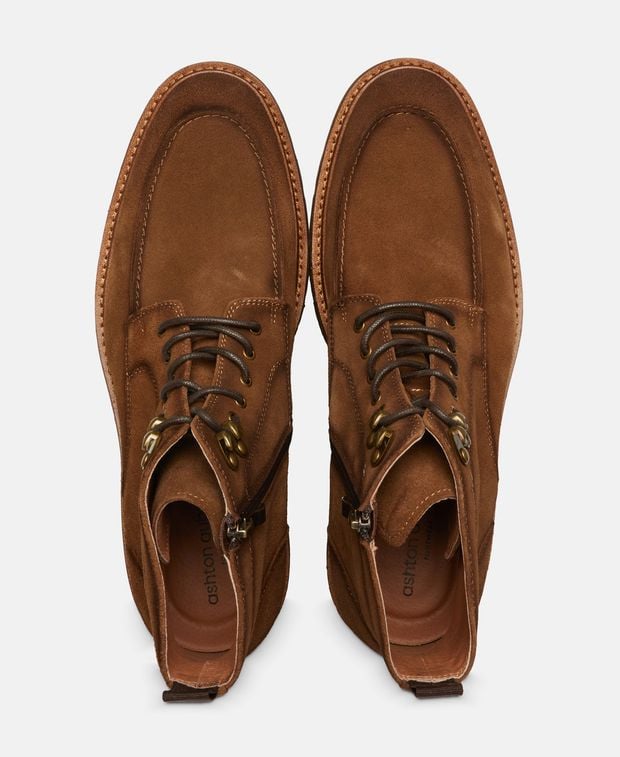Schnürstiefeletten