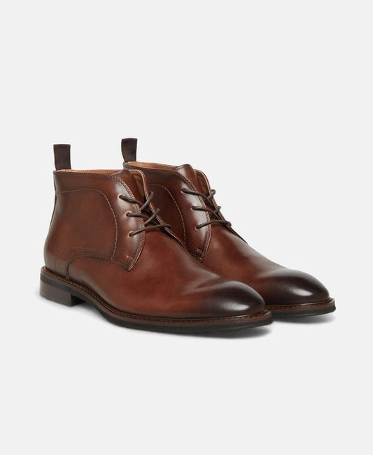 Schnürstiefeletten