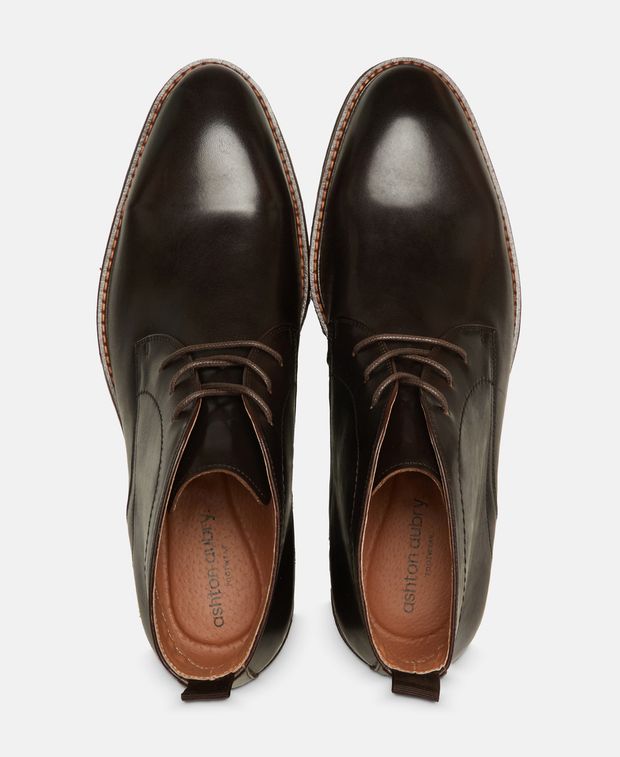 Schnürstiefeletten