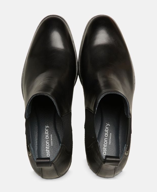 Chelsea Boots