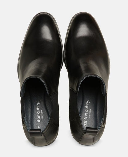 Chelsea Boots