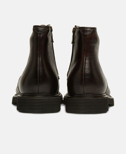 Schnürstiefeletten