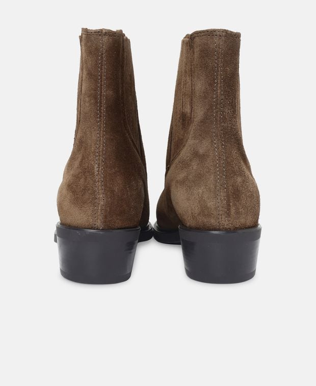 Chelsea Boots