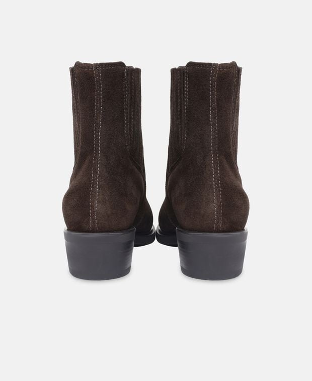 Chelsea Boots