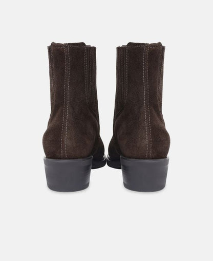 Chelsea Boots