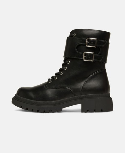 Schnürstiefeletten