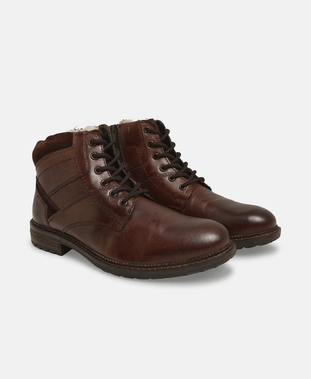 Schnürstiefeletten