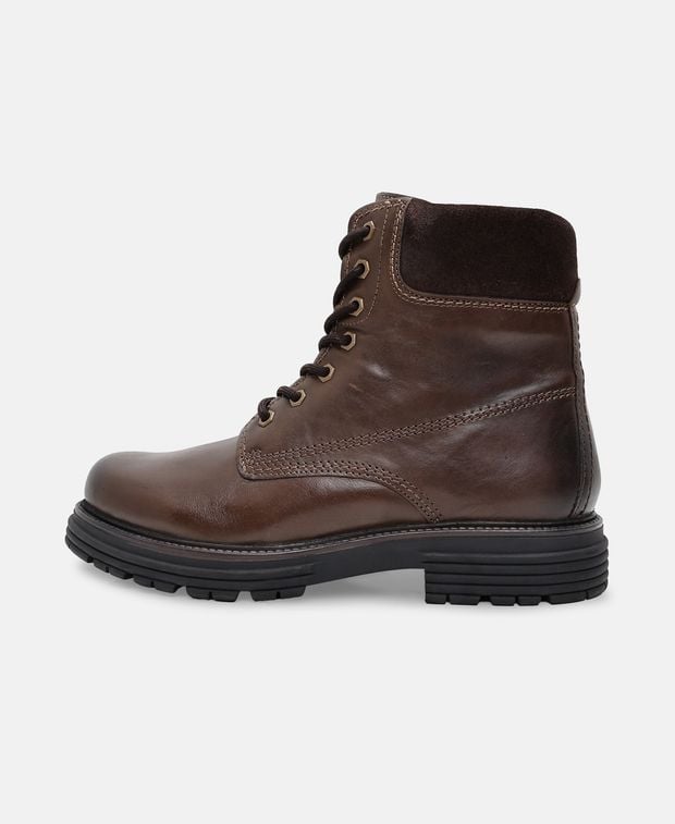 Schnürstiefeletten
