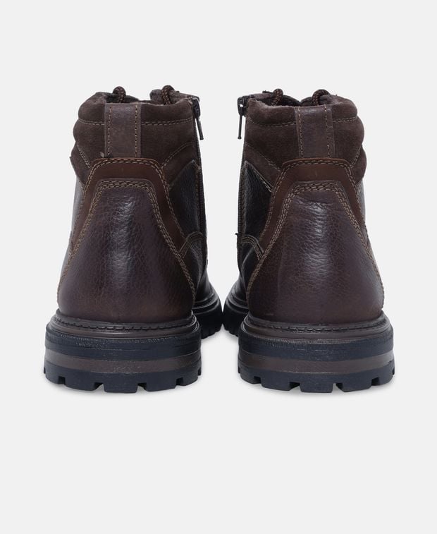 Schnürstiefeletten