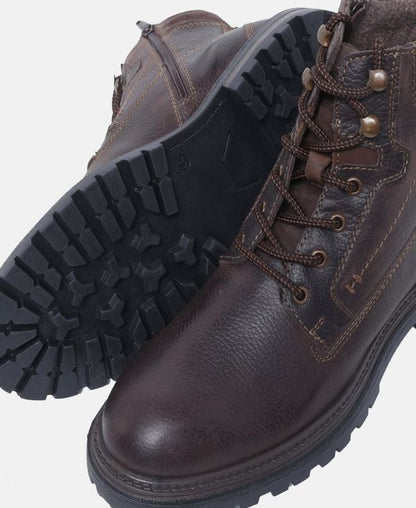 Schnürstiefeletten