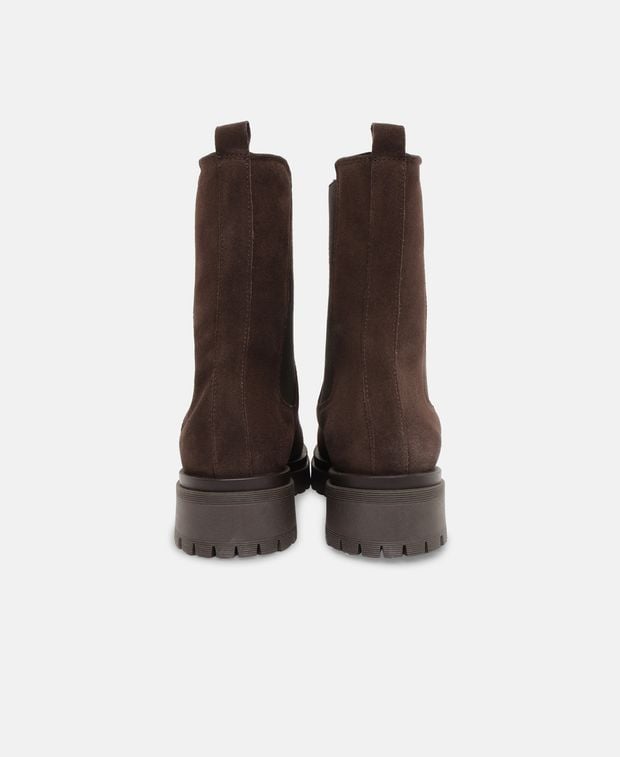 Chelsea Boots