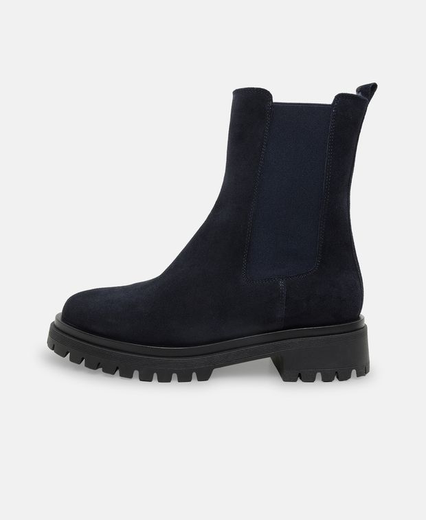Chelsea Boots