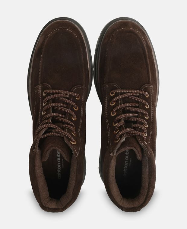 Schnürstiefeletten