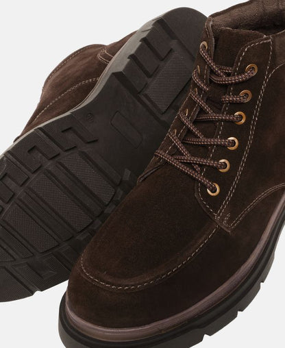 Schnürstiefeletten