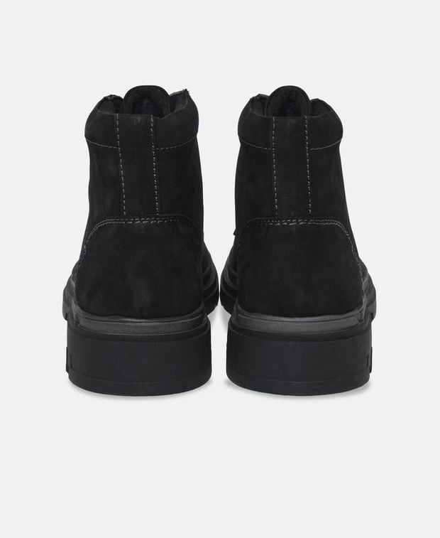 Schnürstiefeletten