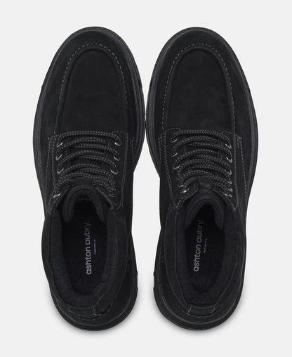 Schnürstiefeletten