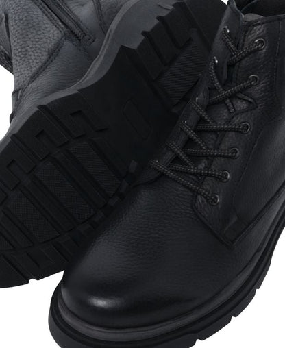 Schnürstiefeletten