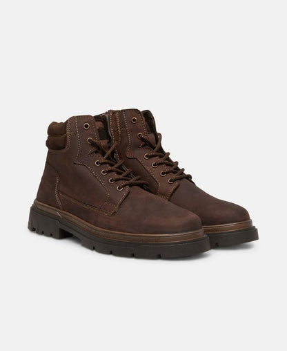 Schnürstiefeletten