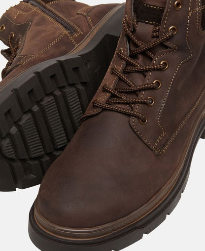 Schnürstiefeletten