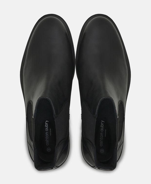 Chelsea Boots