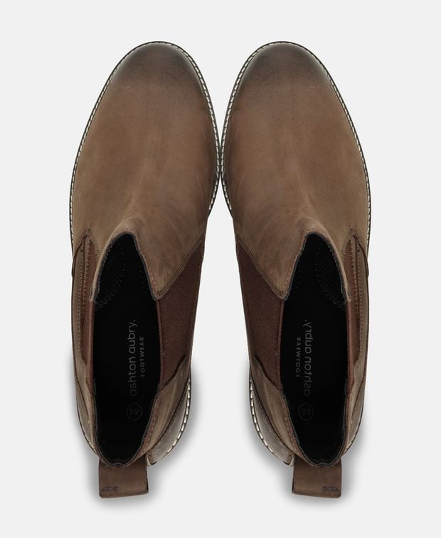 Chelsea Boots