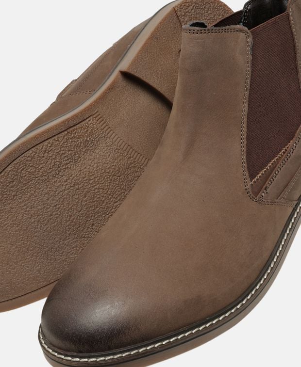 Chelsea Boots