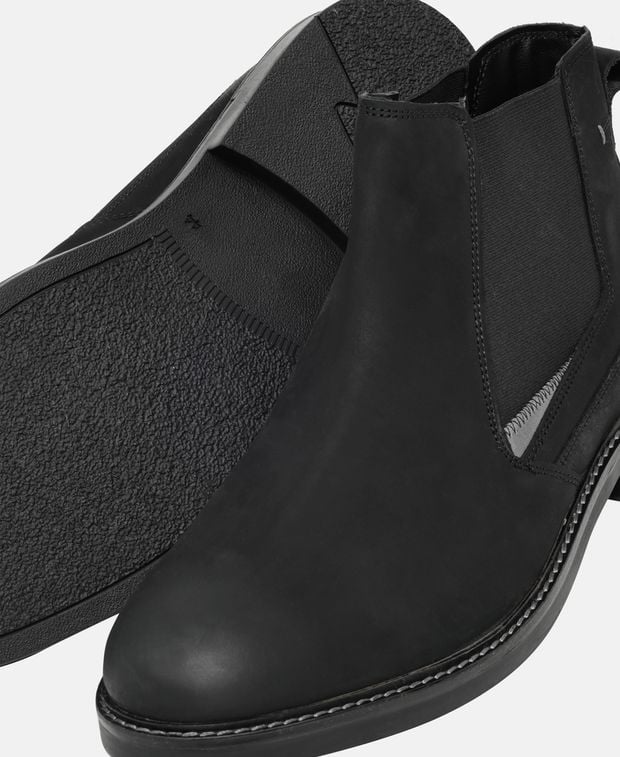 Chelsea Boots