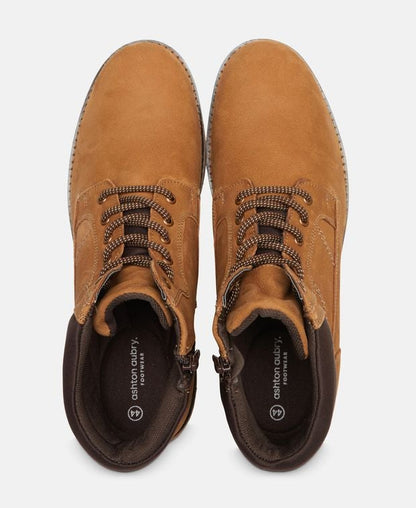 Schnürboots