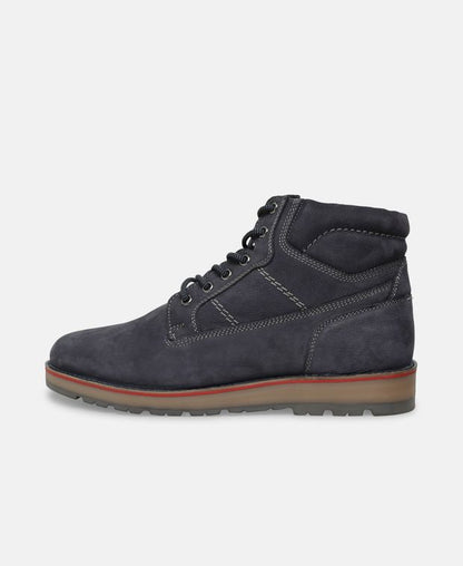Schnürboots