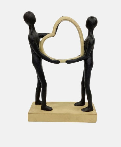Dekofigur People Holding A Heart