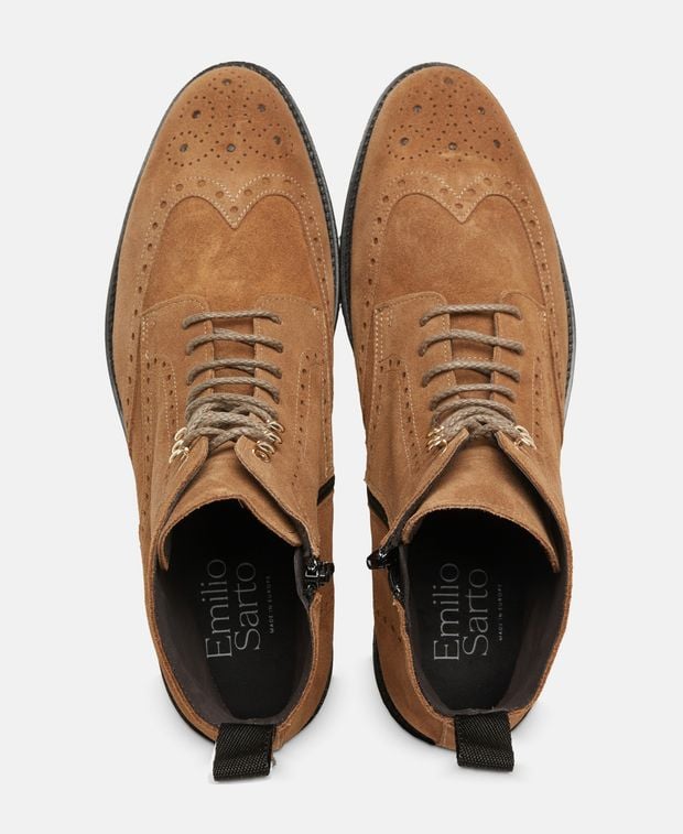 Schnürstiefeletten