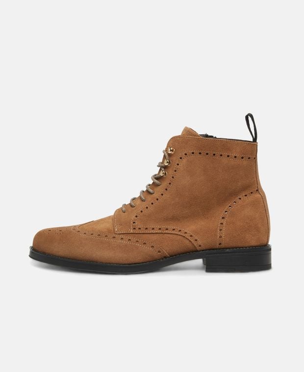 Schnürstiefeletten