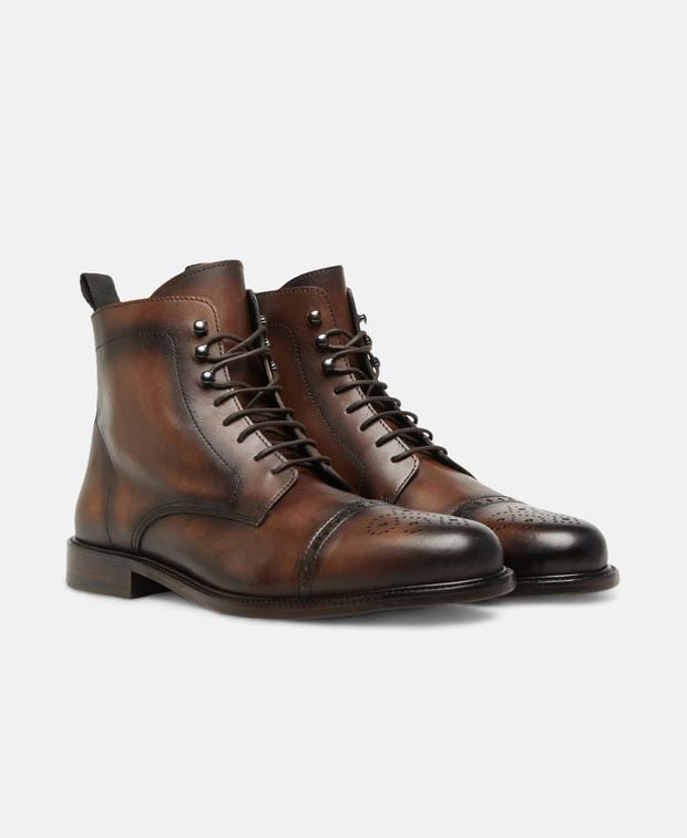 Schnürstiefeletten